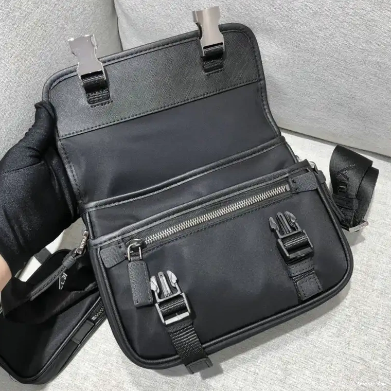 Brother Sam Yupoo 2110YZ0028 s Prada Bags 0625
